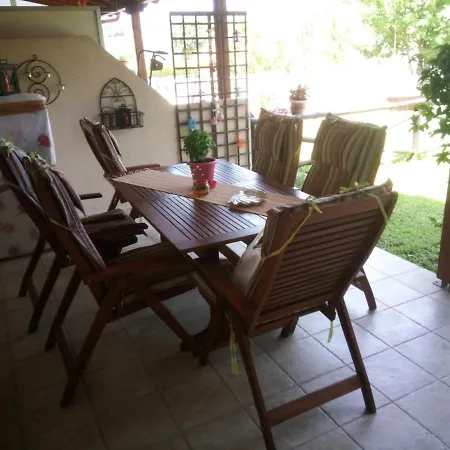 Papulis House Posidi
