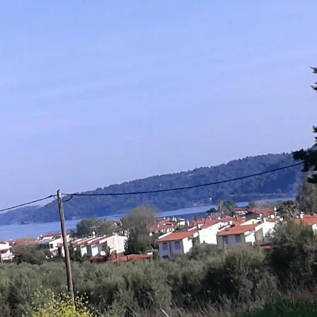 Nyaraló Papulis House *